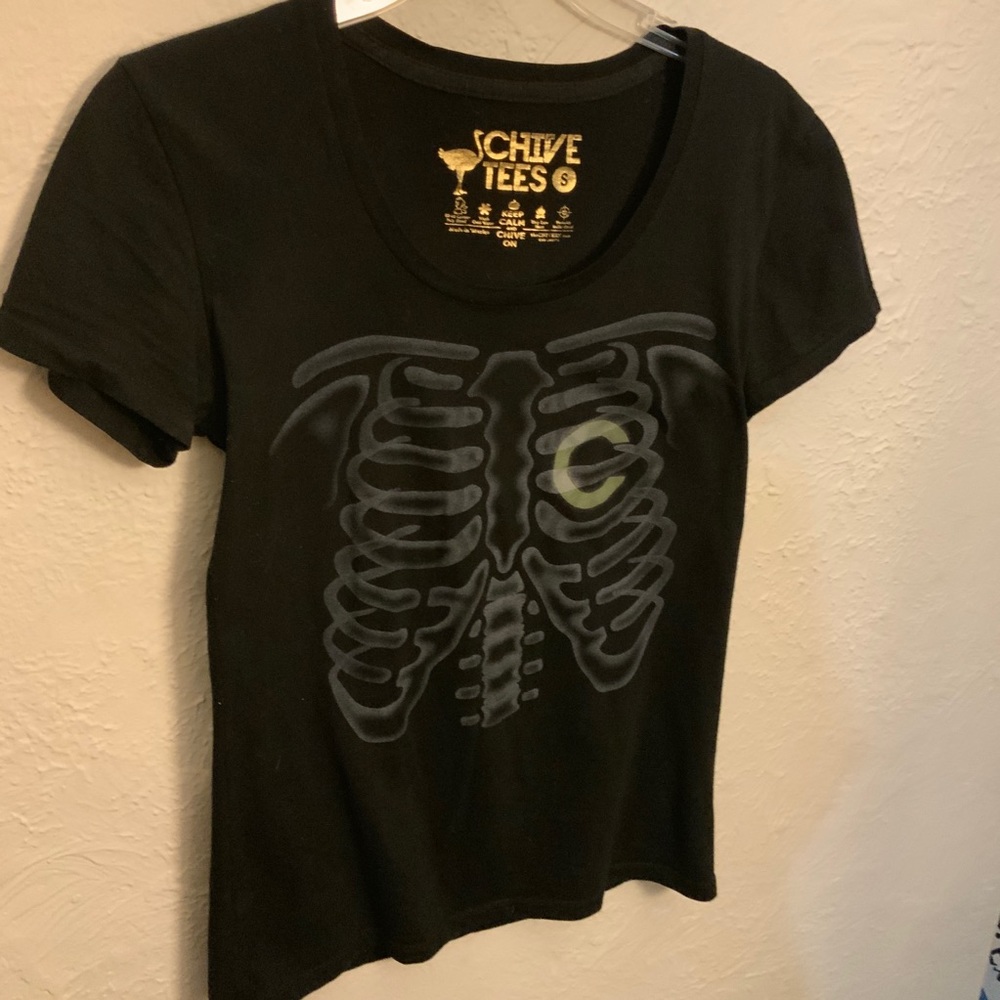 Glow in the Dark Chive tee